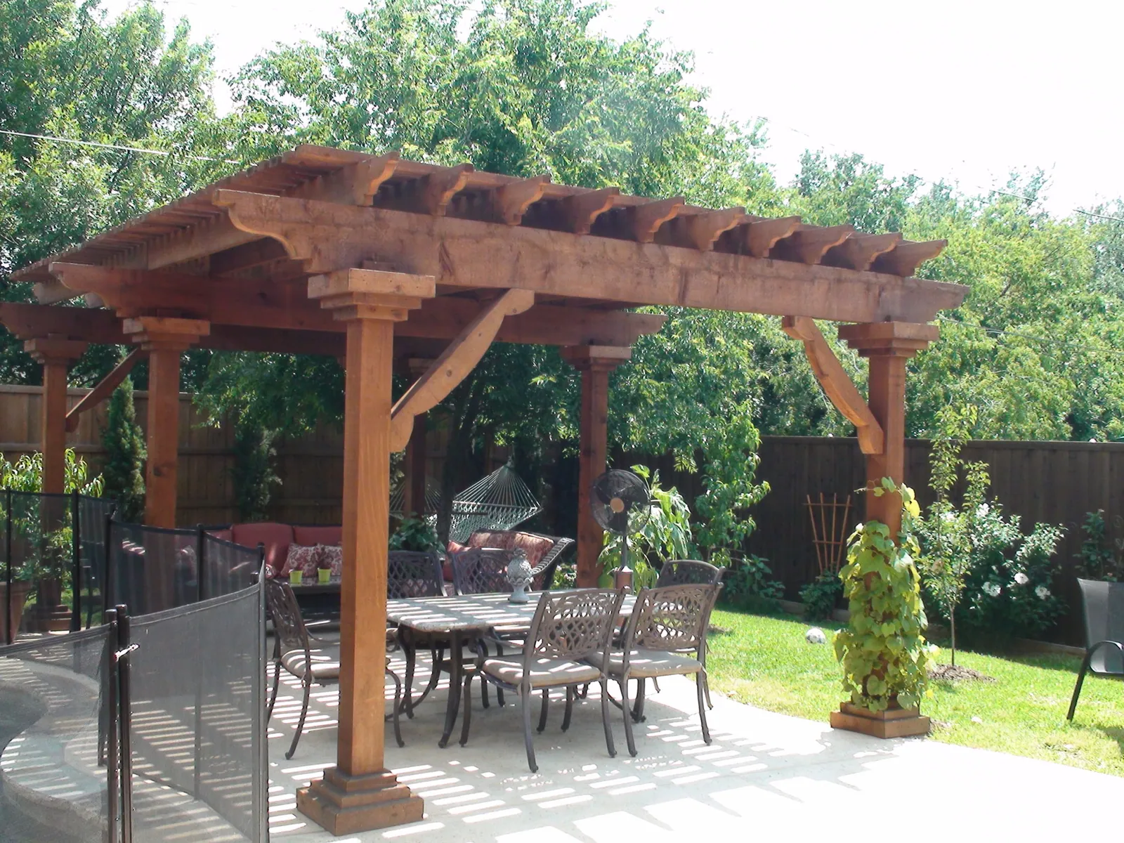 Arbor oversized beams — Fence Max Texas project