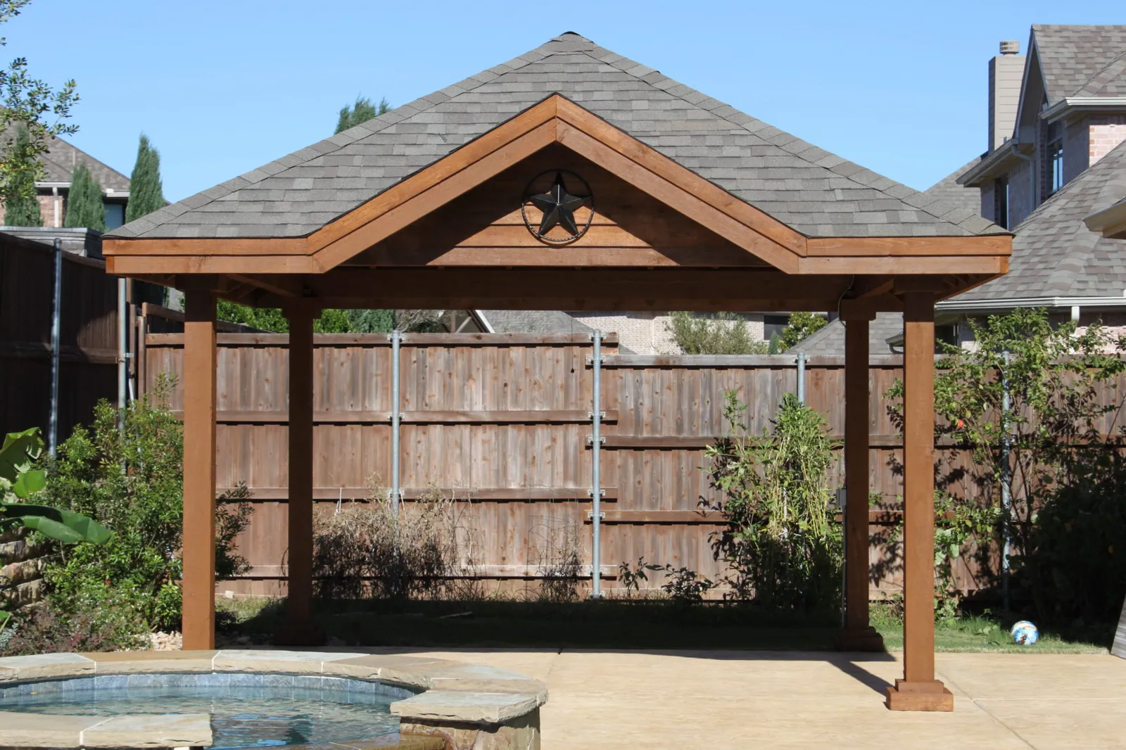 Patio cover free standing with gable