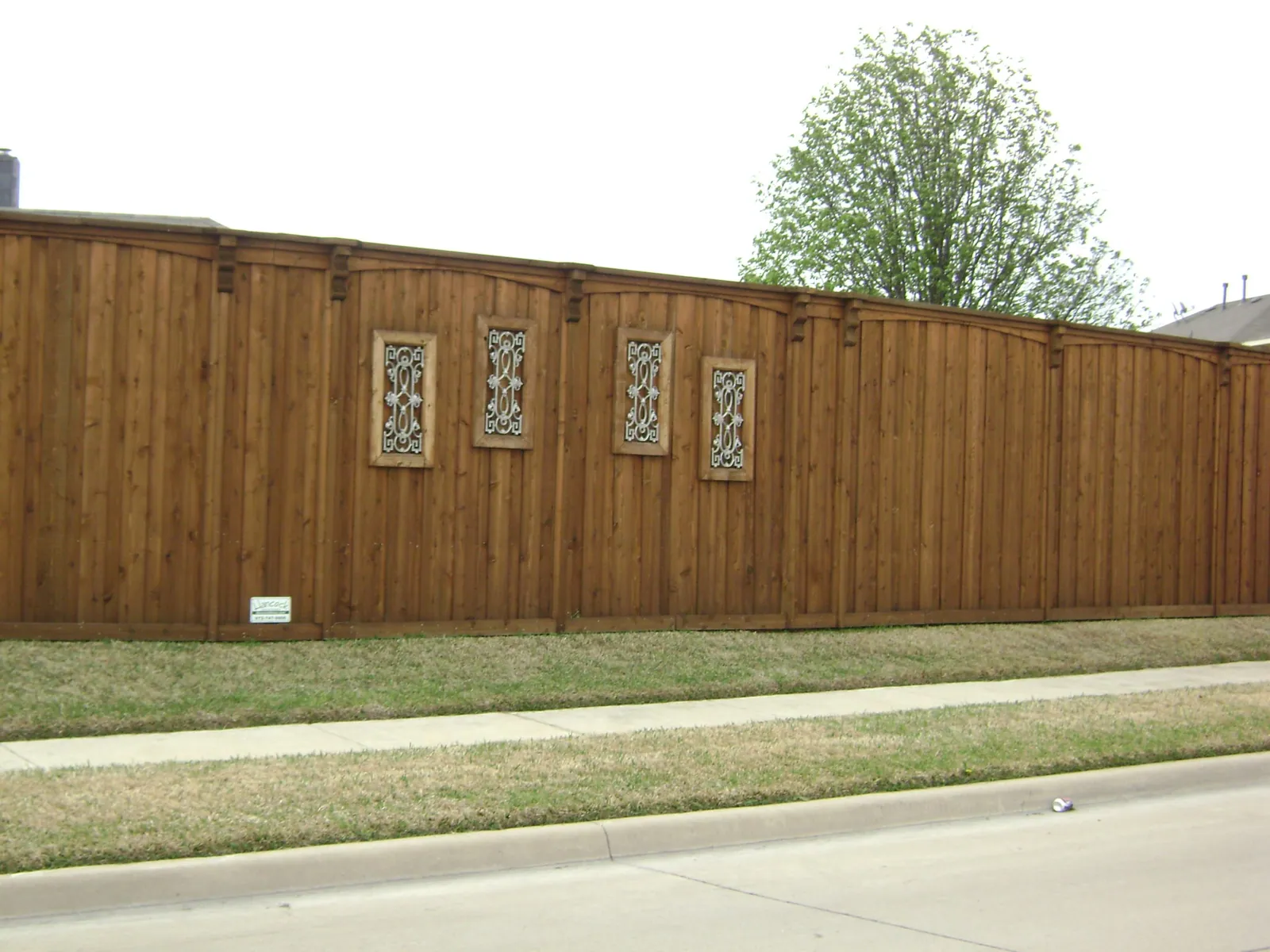 Board on board fence with arches corbels rectangular insets — Fence Max Texas project