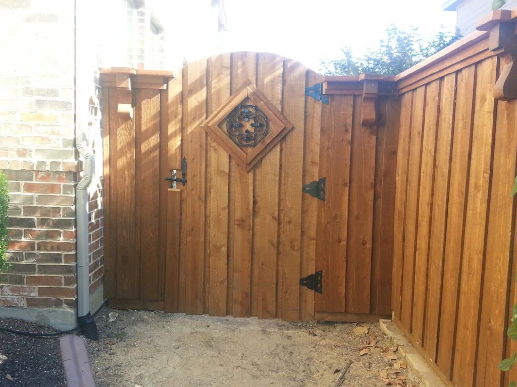 Wooden Gate Installation - Fence Max Texas